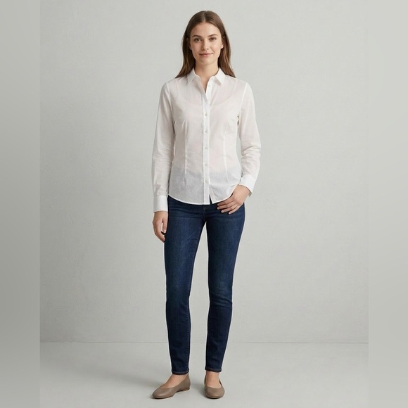 H&M Tops - H&M Size 4 white dress shirt